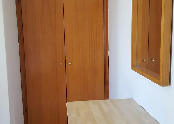 아파트호텔 Marnin Rhodes